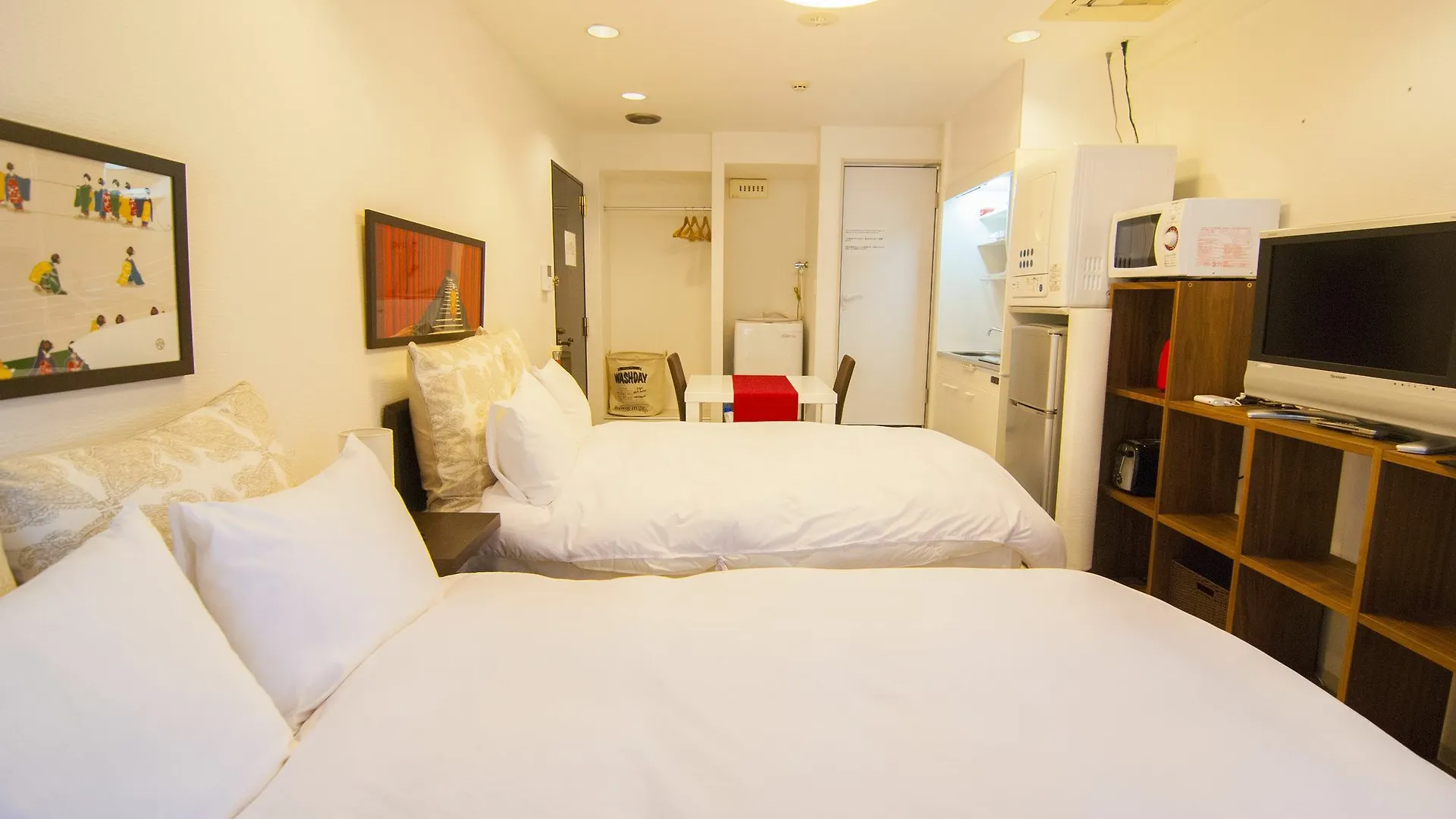 Kamogawa Riverside Guesthouse Kyoto